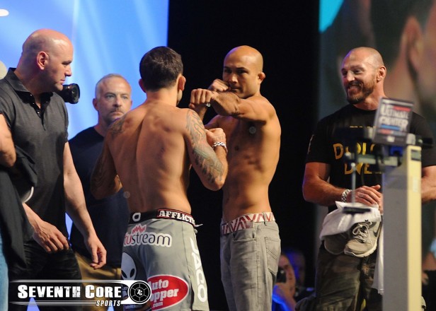 mike-dolce-bj-penn-weighins-seventh-core-tuf-19-finale